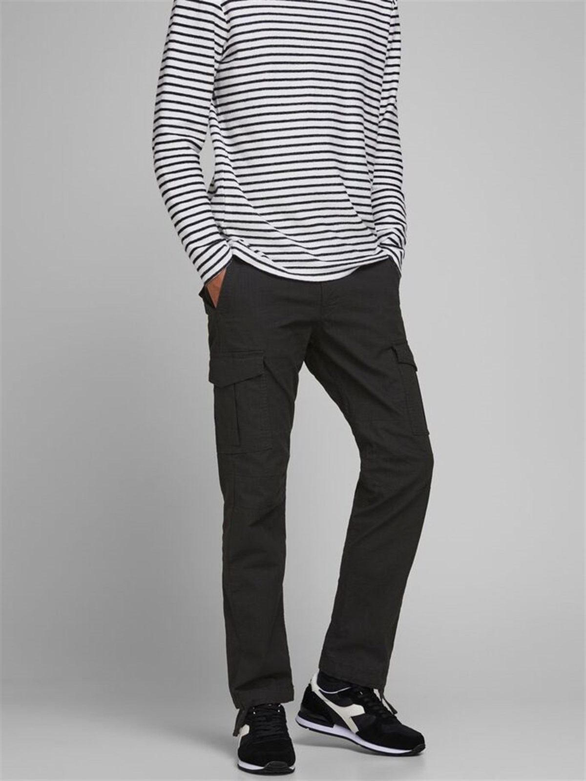 12169485NEBIMV3NEBIMV3|12169485|BlackJACK&JONES JJIROB JJALFA AKM 906  BLACK ERKEK PANTOLON - 12169485-Black