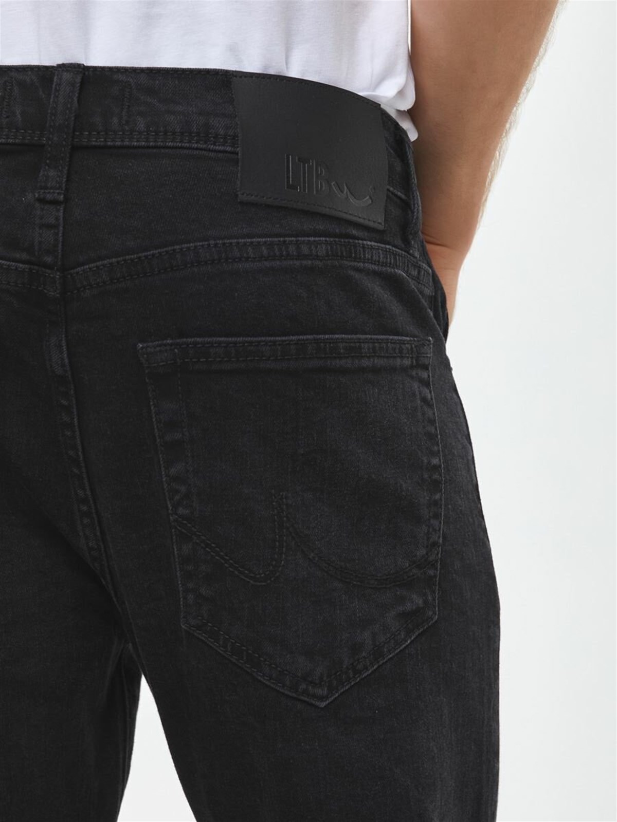 01009505321443952052Ltb Louis Cracked Wash Erkek Pantolon