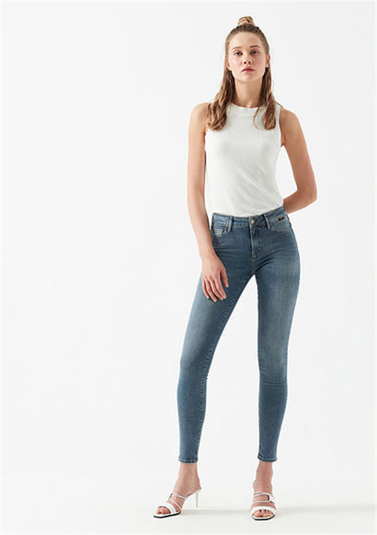 1067824755Mavi Alissa Blue/Green Nolita Str