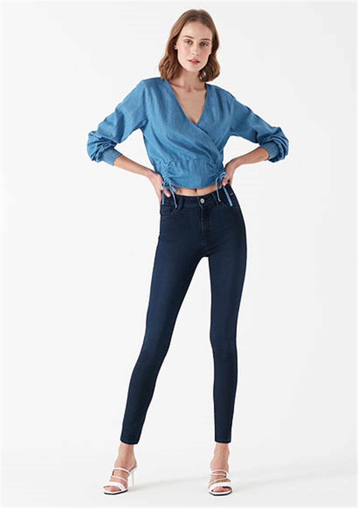 1067831058NEBIMV3NEBIMV3|1067831058|STDMAVİ ALISSA Midnight GOLD Shape KADIN PANTOLON 1067831058-STD