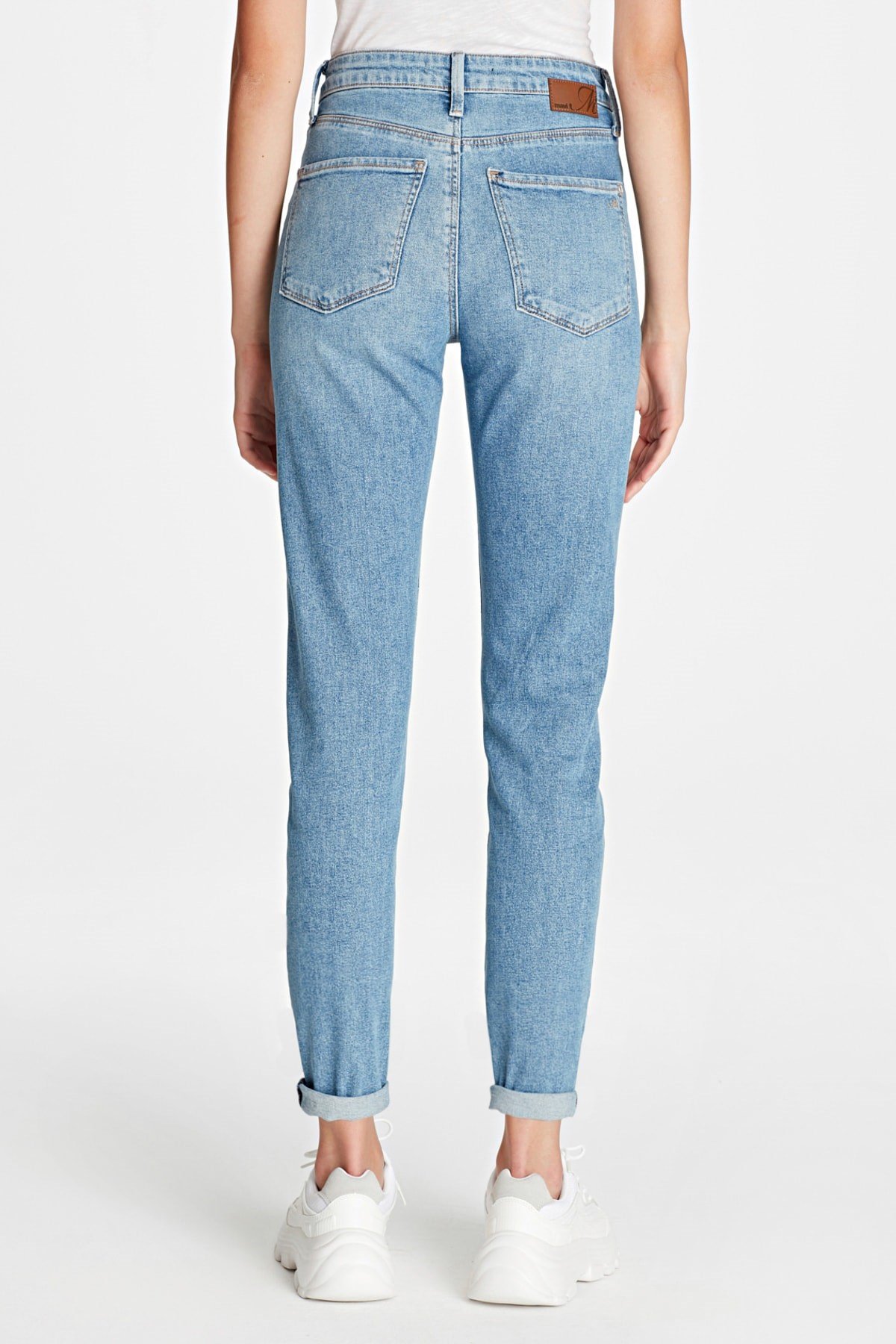 100277-26804NEBIMV3NEBIMV3|100277-26804|STDMAVİ CINDY Indigo 90's Denim KADIN PANTOLON 100277-26804-STD