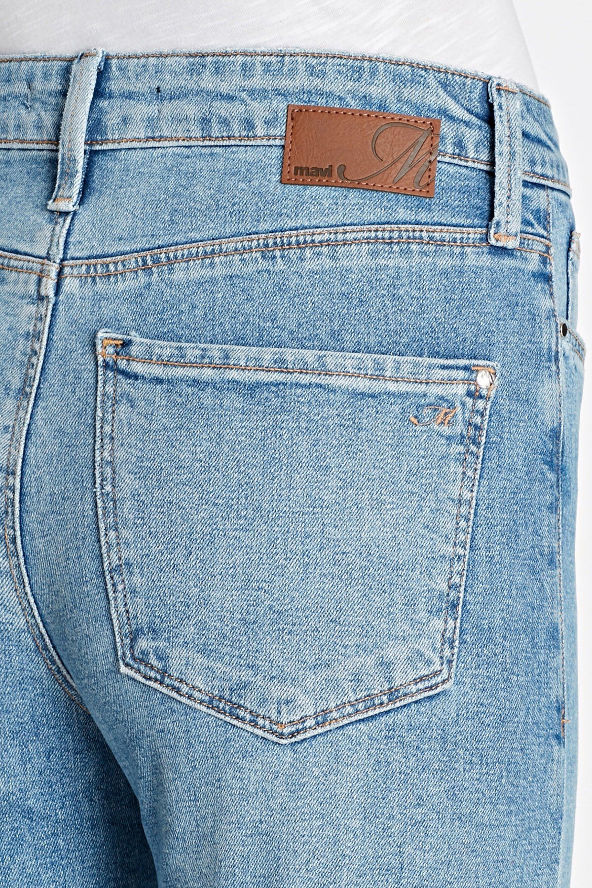 100277-26804NEBIMV3NEBIMV3|100277-26804|STDMAVİ CINDY Indigo 90's Denim KADIN PANTOLON 100277-26804-STD