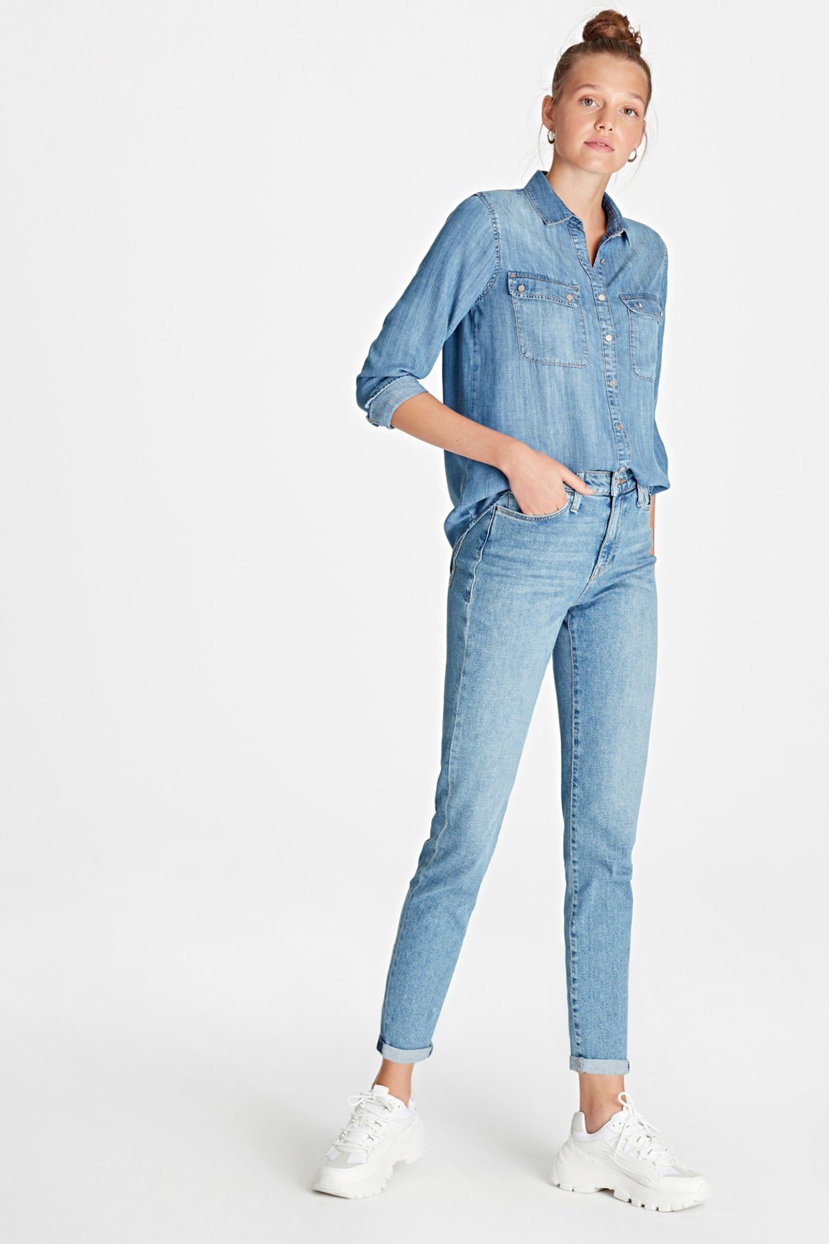 100277-26804NEBIMV3NEBIMV3|100277-26804|STDMAVİ CINDY Indigo 90's Denim KADIN PANTOLON 100277-26804-STD