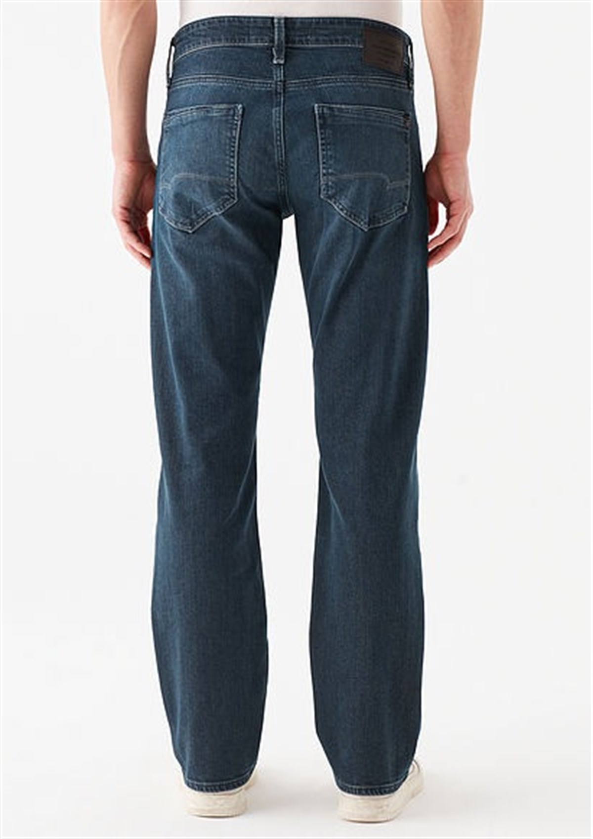 0020231266Mavi Hunter Dark Mavi Premium Comfort Erkek Pantolon