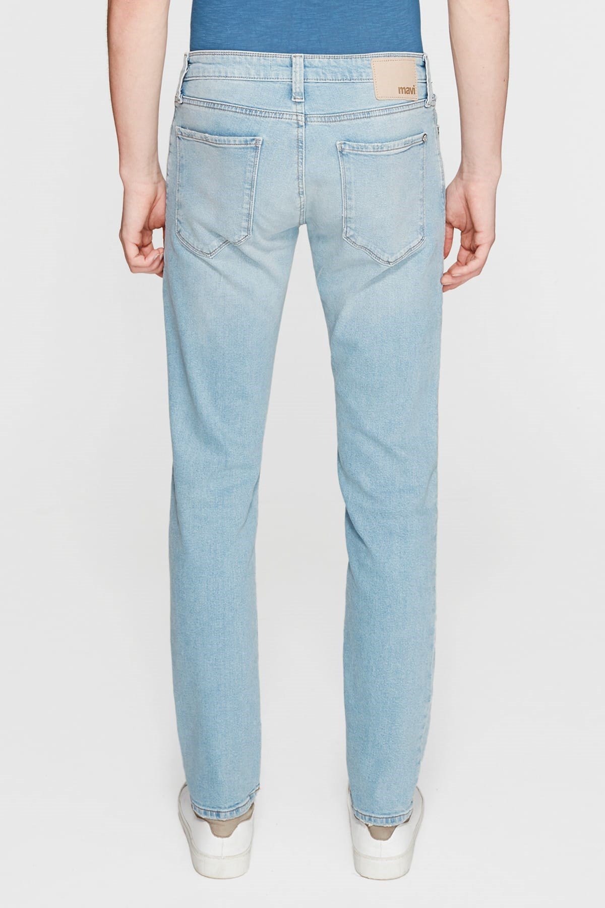 0042223518NEBIMV3NEBIMV3|0042223518|R000MAVİ JAKE Bleach 90's Comfort-STD