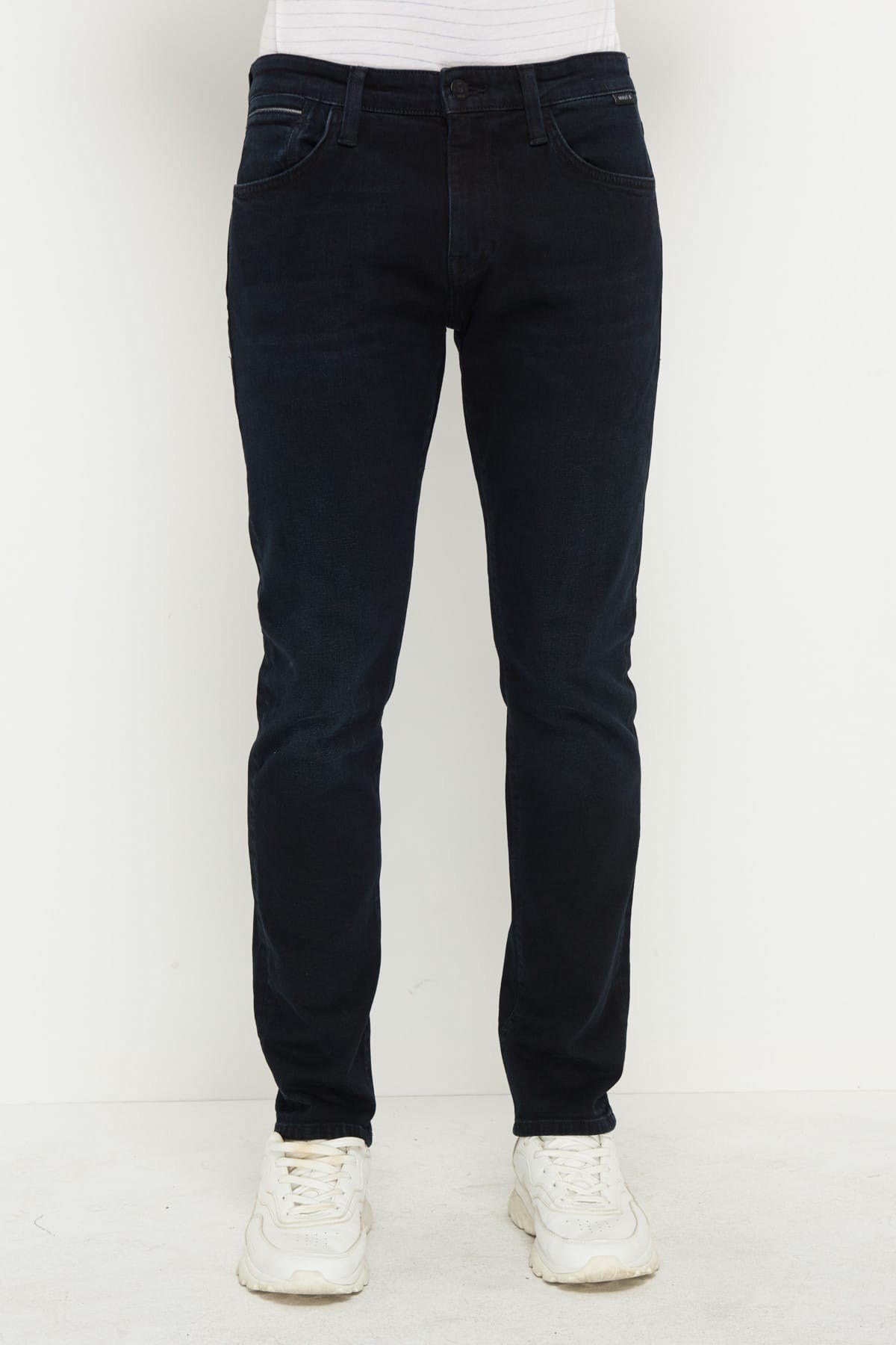 0042229367NEBIMV3NEBIMV3|0042229367|STDMAVİ JAKE Blue-Black Mavi Black-STD
