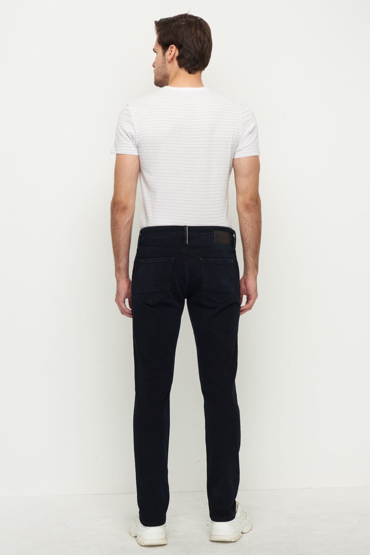 0042229367NEBIMV3NEBIMV3|0042229367|STDMAVİ JAKE Blue-Black Mavi Black-STD