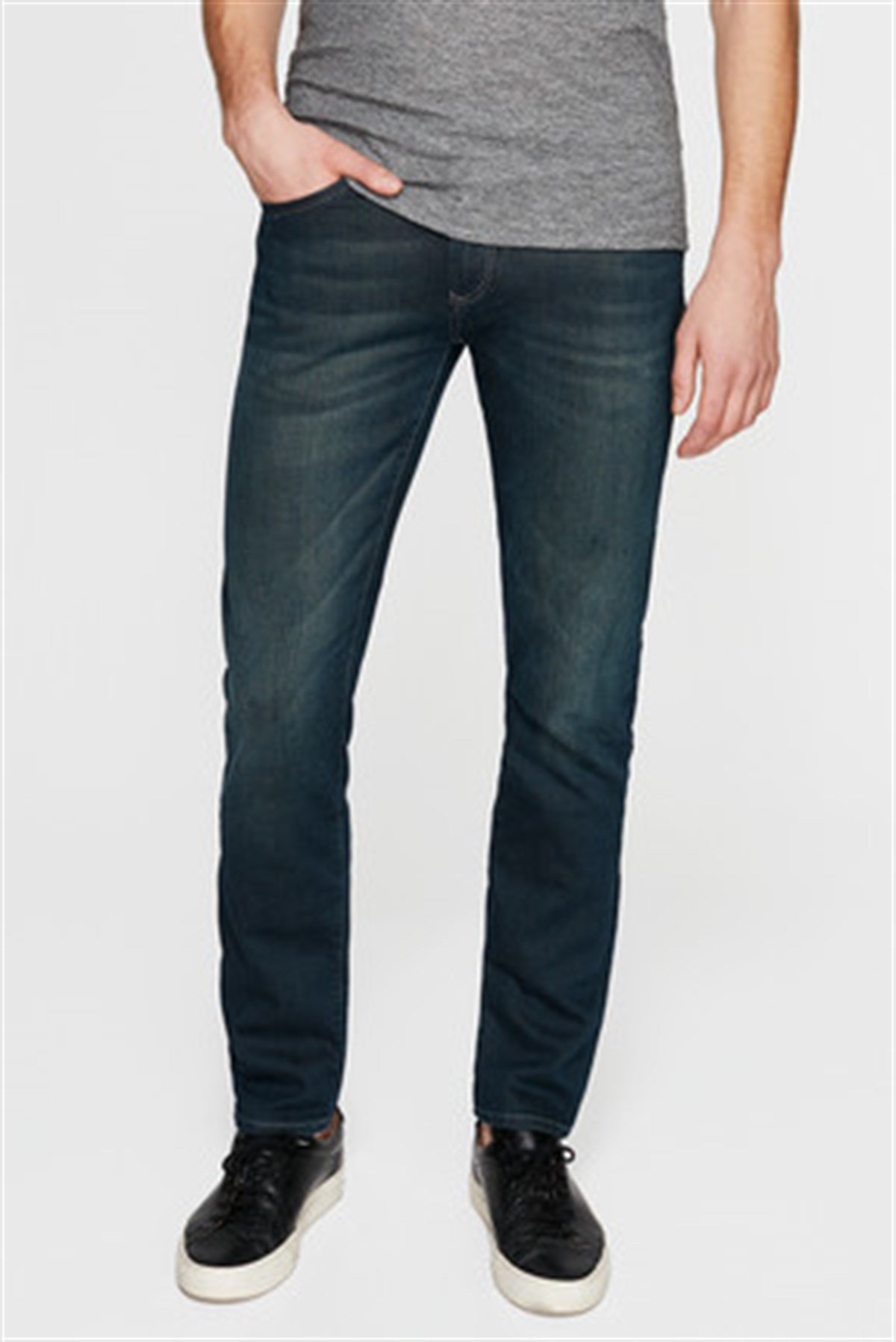 0042222555Mavi Jake Dark Brushed Mavi Amerika