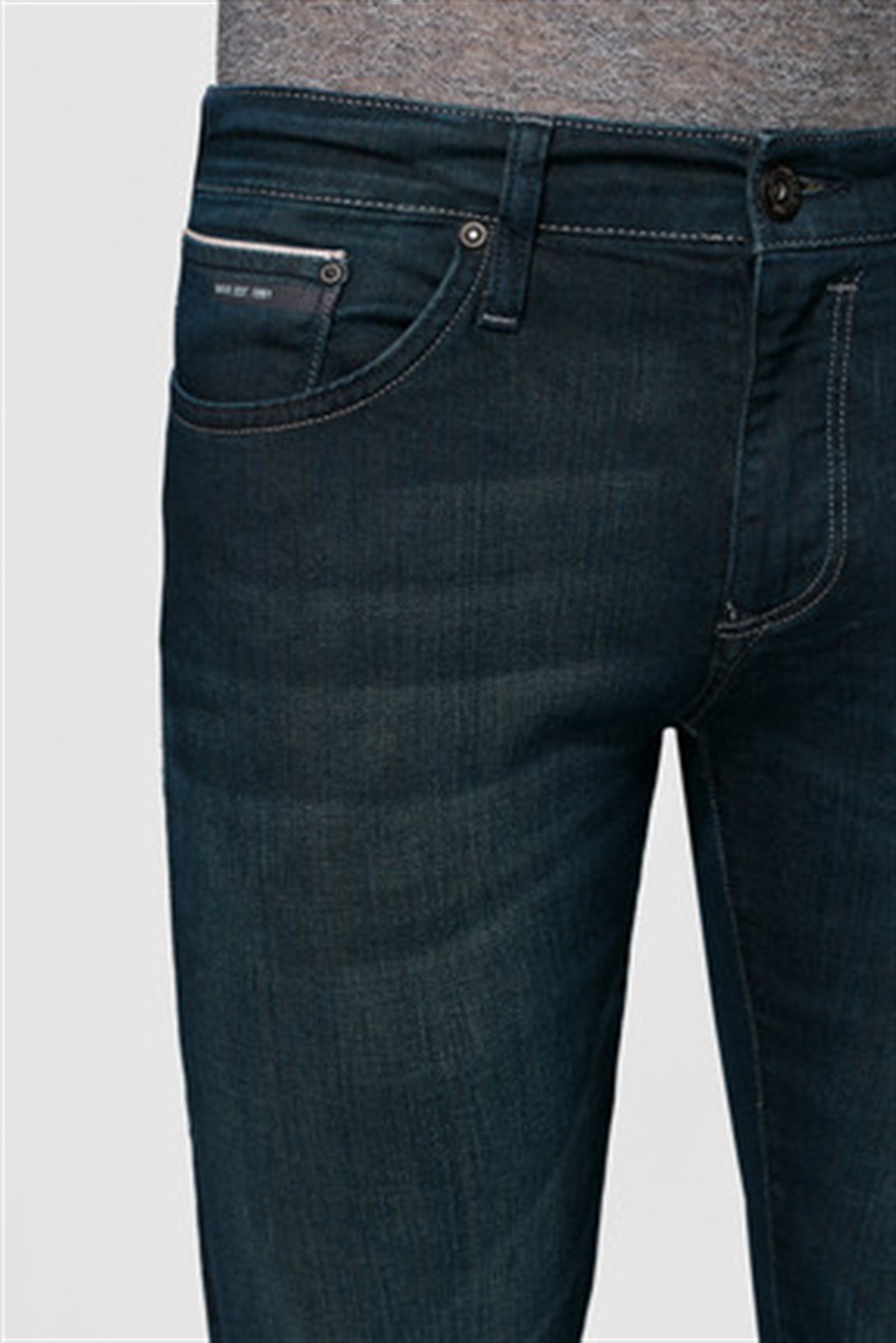0042222555Mavi Jake Dark Brushed Mavi Amerika