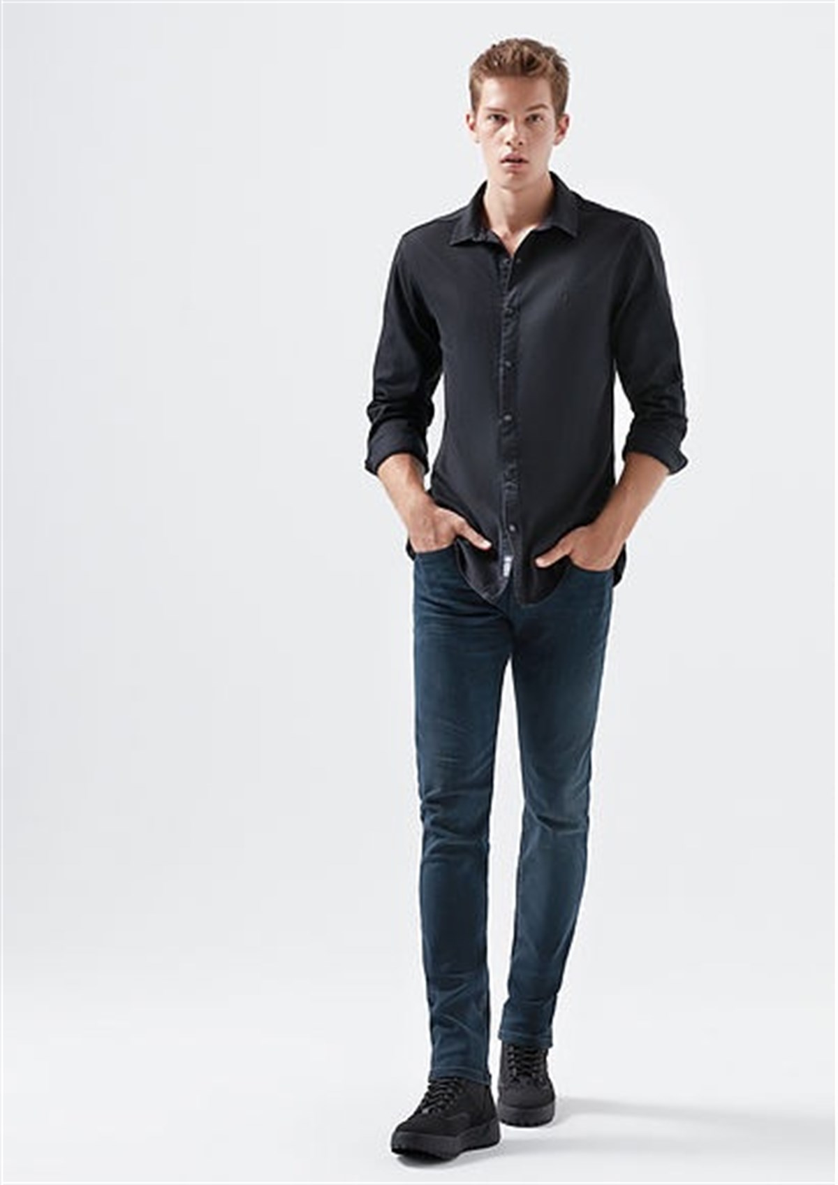 0042227245Mavi Jake Dark Foggy Mavi Jet Black Erkek Pantolon