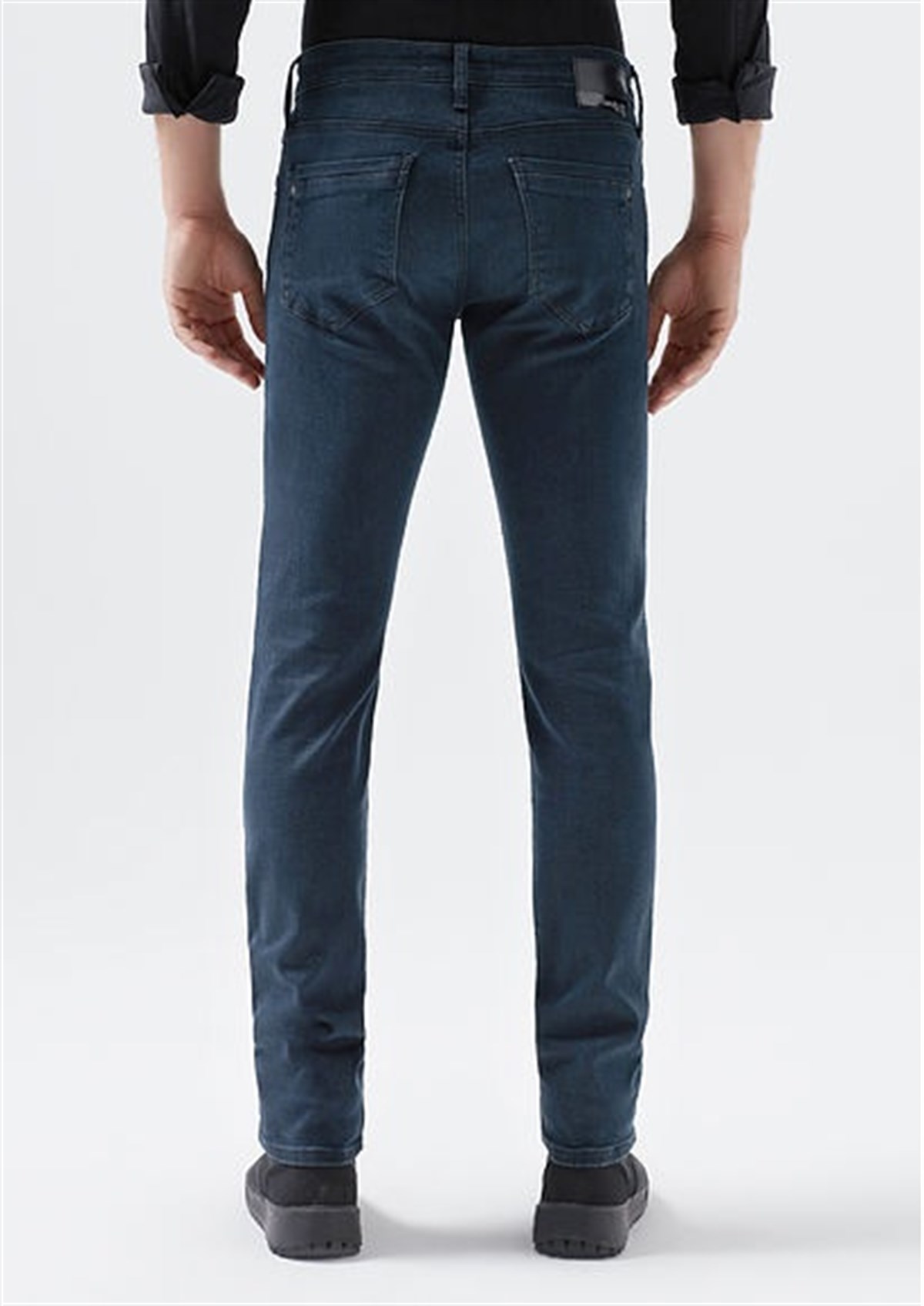 0042227245Mavi Jake Dark Foggy Mavi Jet Black Erkek Pantolon