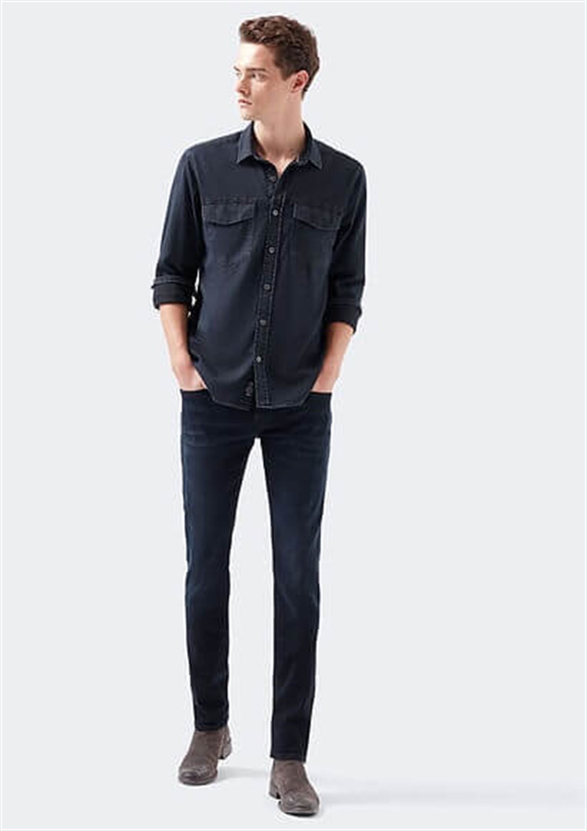 0042232122Mavi Jake Ink Mavi Black Erkek Pantolon