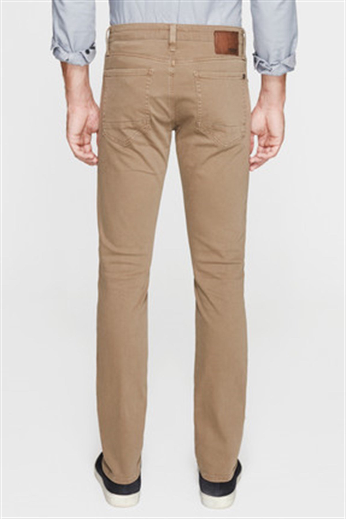 0042227449Mavi Jake Kangoroo Washed Comfort