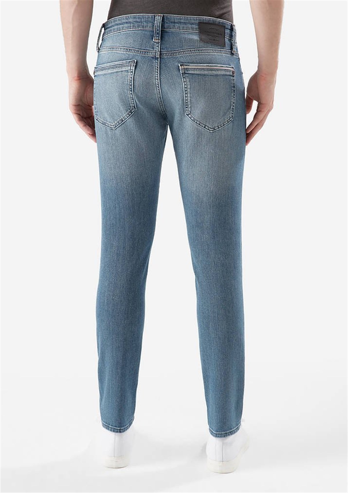 0042230621Mavi Jake Mid Shaded Mavi Premium Erkek Pantolon