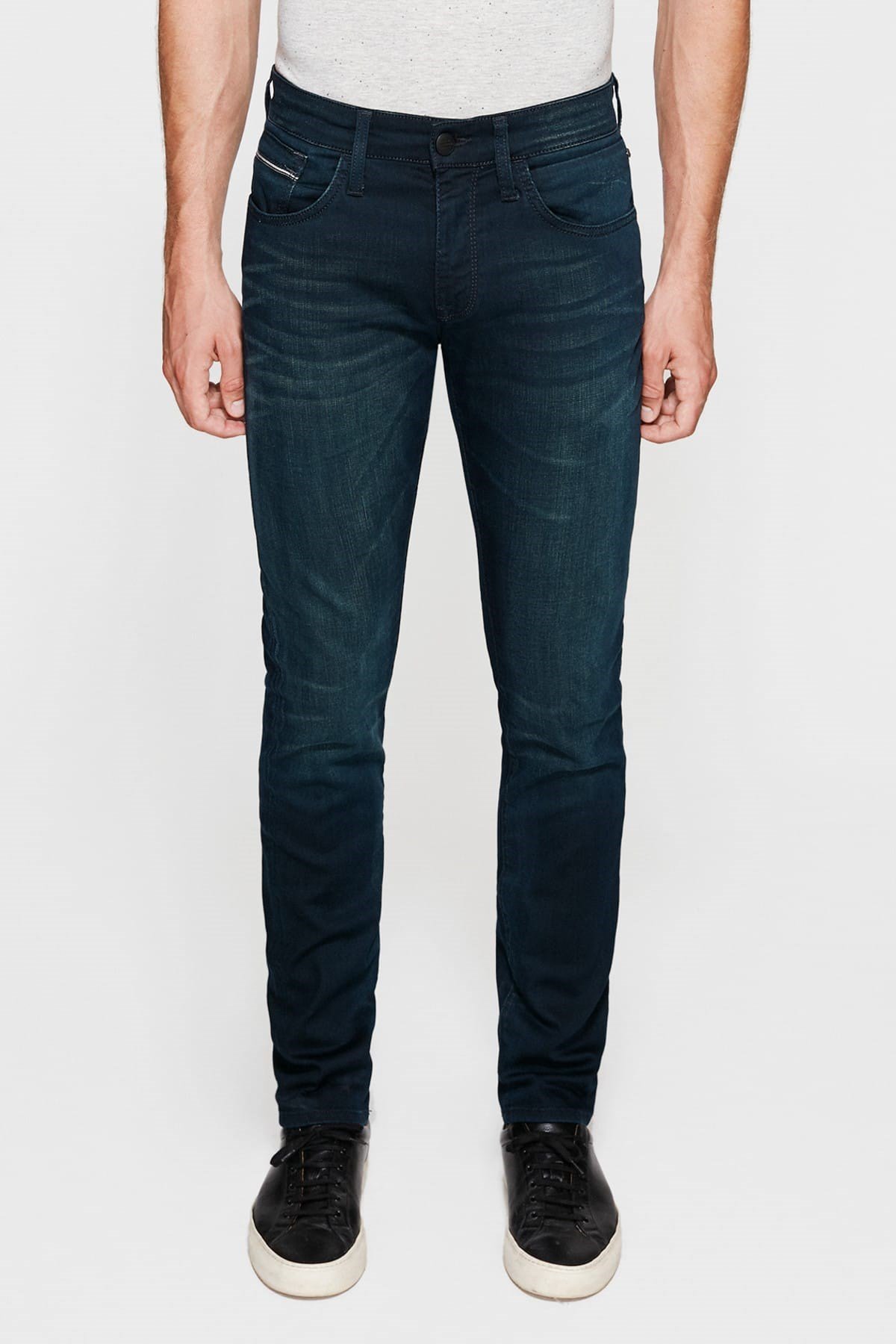 0042223530NEBIMV3NEBIMV3|0042223530|R000MAVİ JAKE Shaded Blue Mavi Jet Black-STD