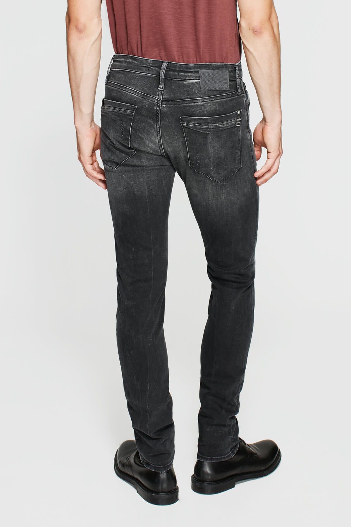 0042224976NEBIMV3NEBIMV3|0042224976|R000MAVİ JAKE SMOKE RİPPED MAVI JET BLACK-STD