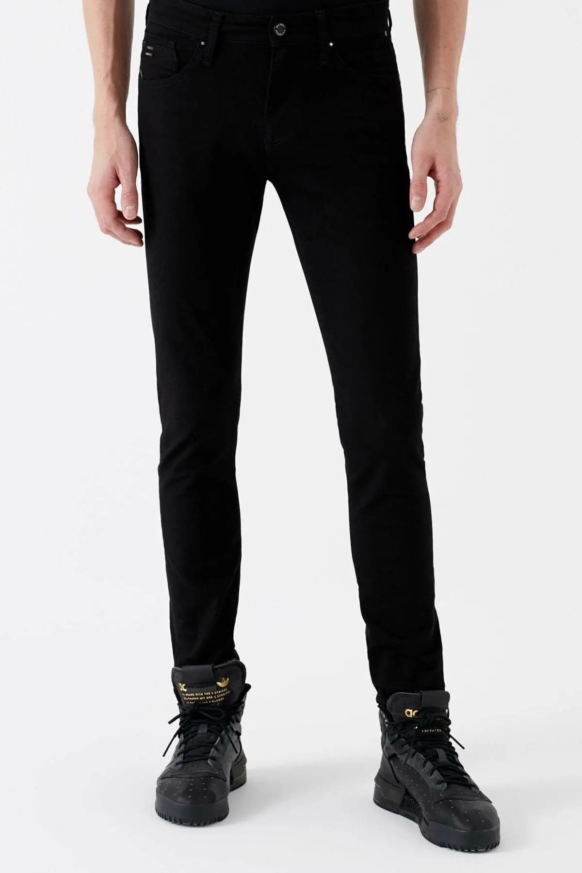 0042431036Mavi James Black Pro Erkek Pantolon