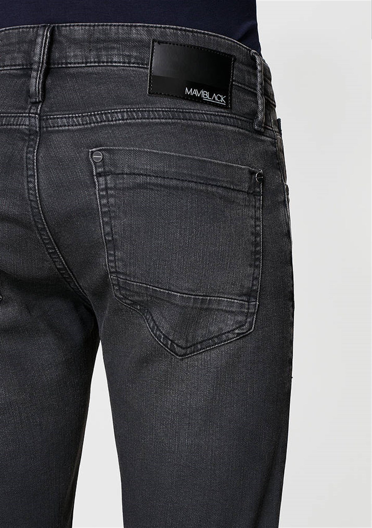 0042424984Mavi James Coated Coal Mavi Black