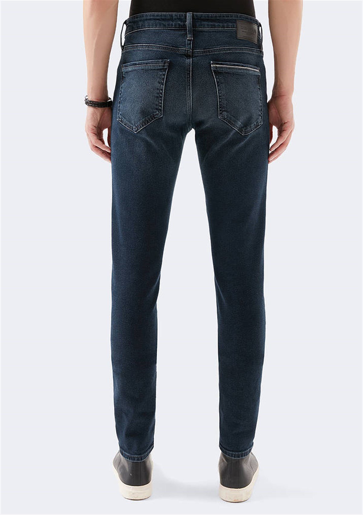 0042431958Mavi James Ink 90's Mavi Black Erkek Pantolon