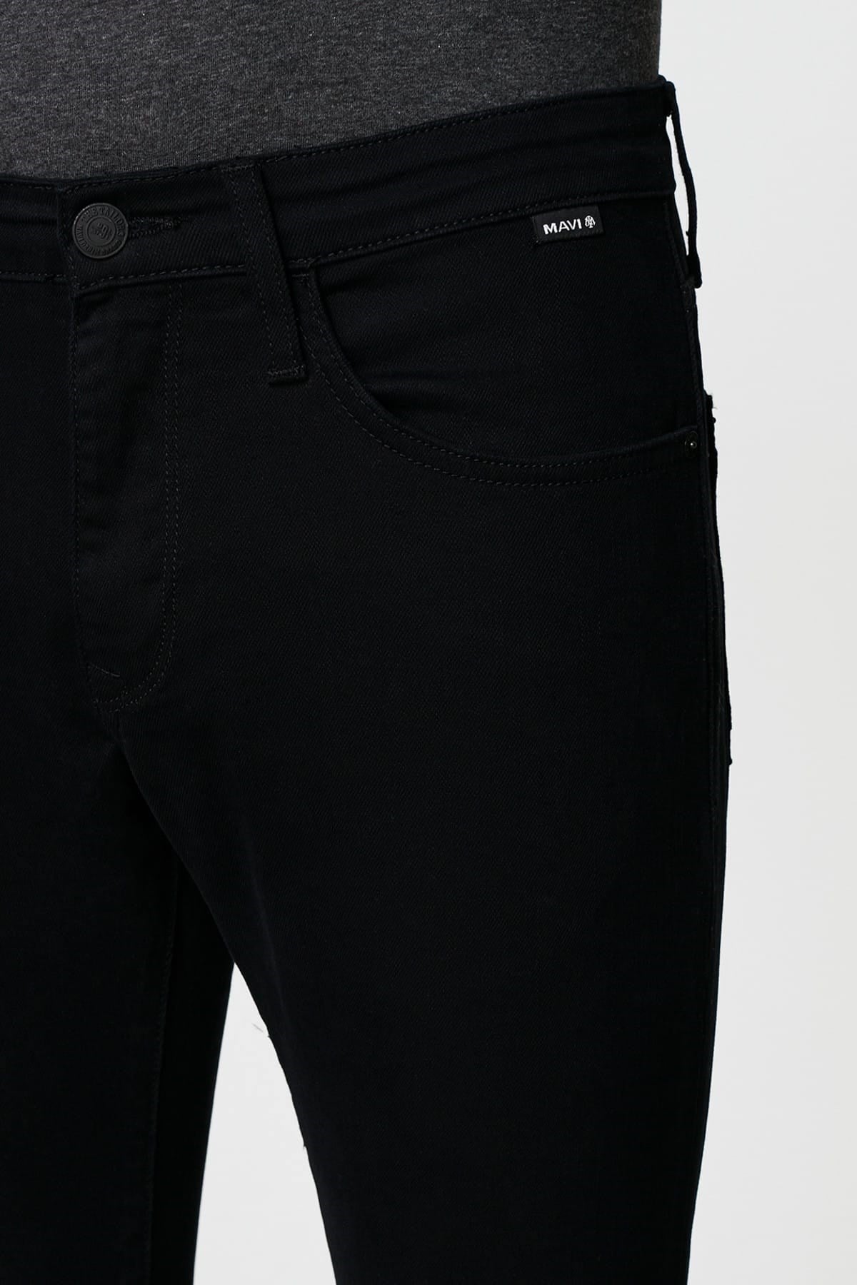 0076223313NEBIMV3NEBIMV3|0076223313|R000MAVİ LEO Black Berlin Denim-STD