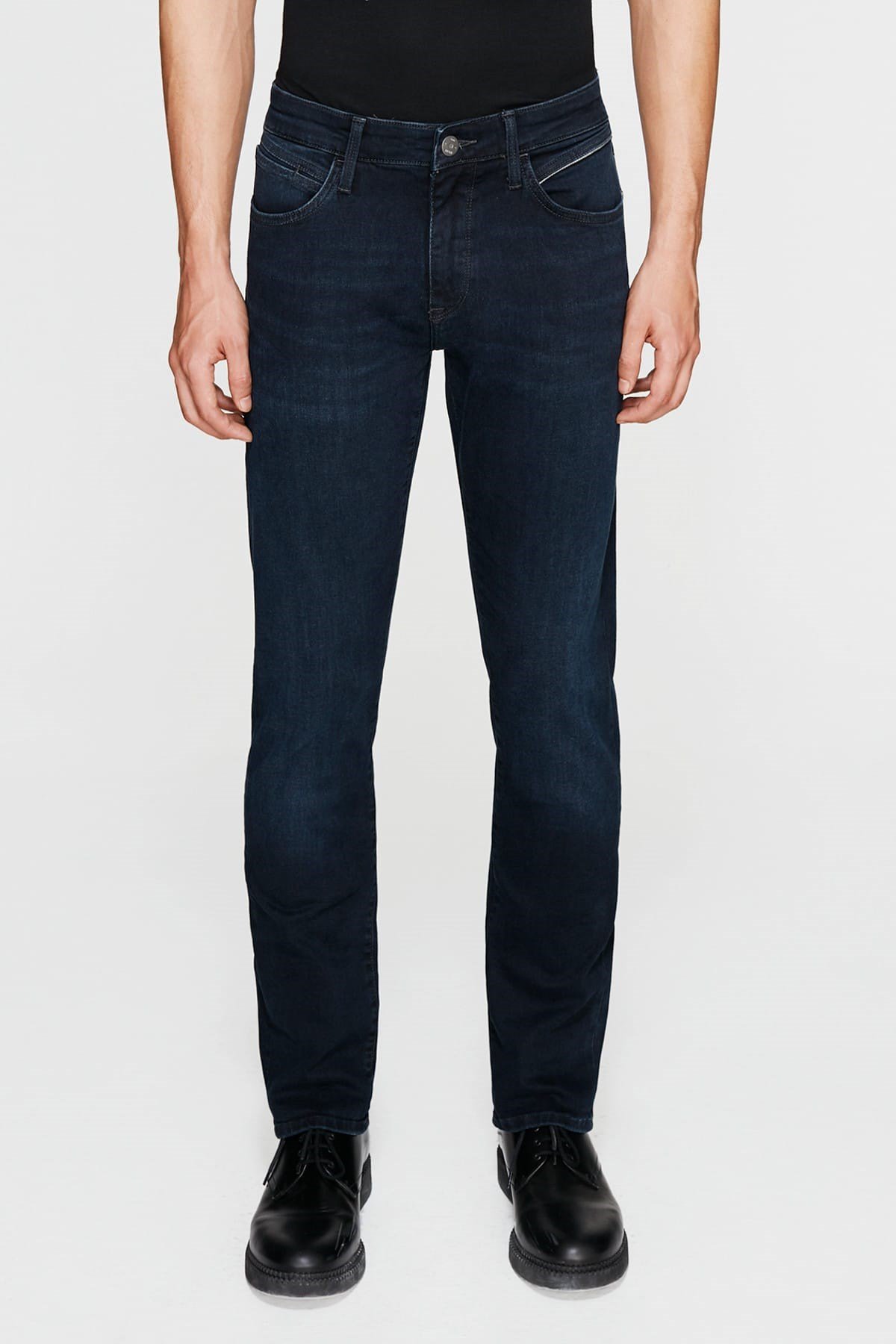 0035126953NEBIMV3NEBIMV3|0035126953|R000MAVİ MARCUS Black Brushed Urban Comfort-STD