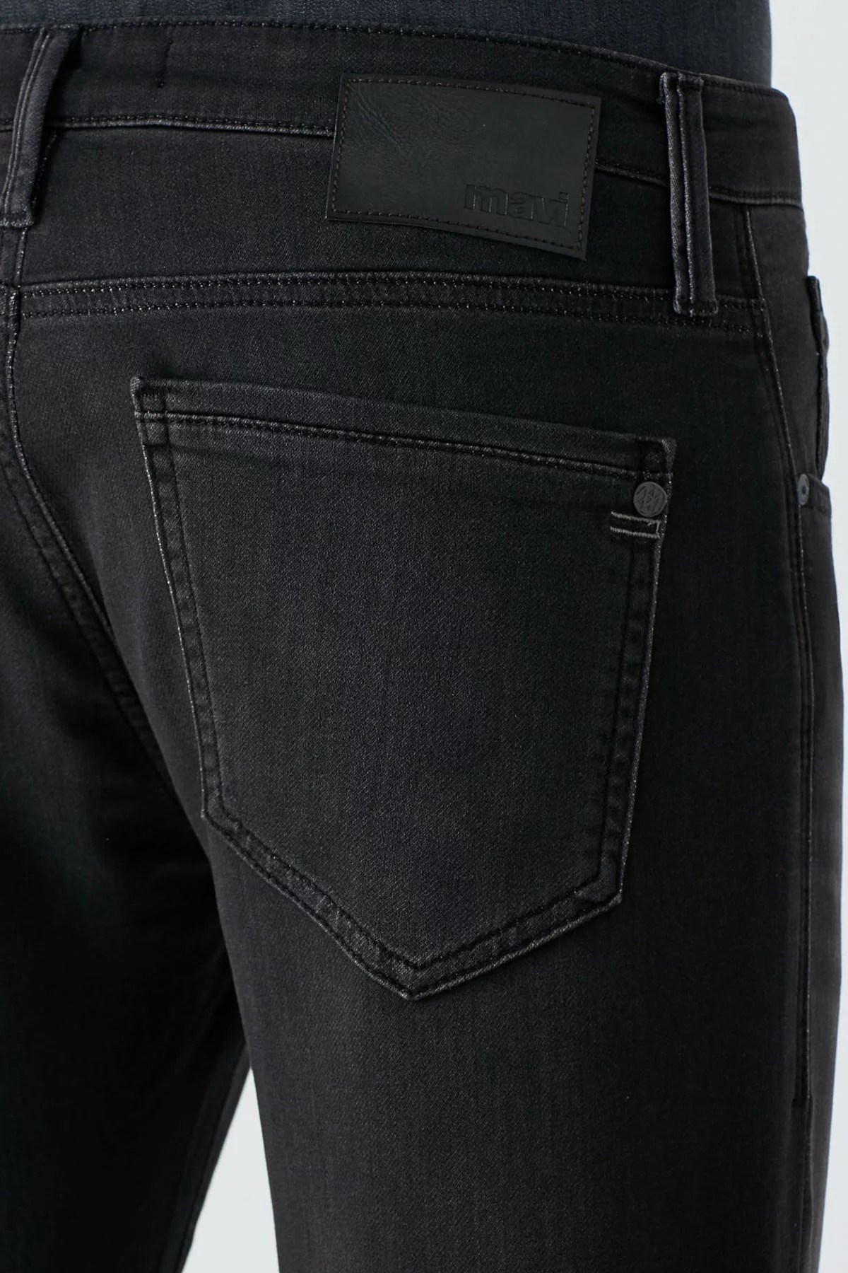 0035123863MAVİ MARCUS Black Used Sporty
