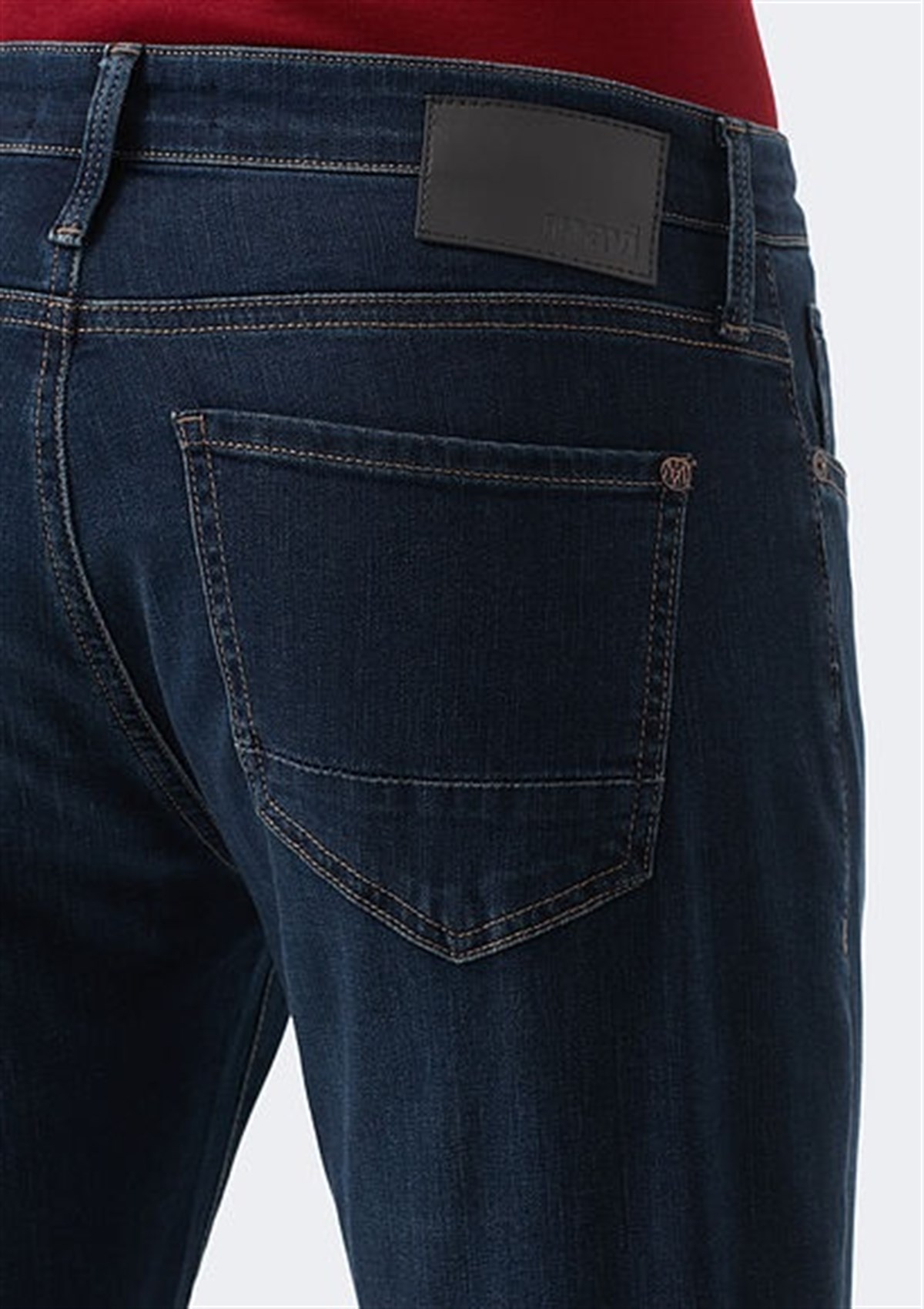 0035131948Mavi Marcus Dark Brushed 90'S Comfort Erkek Pantolon