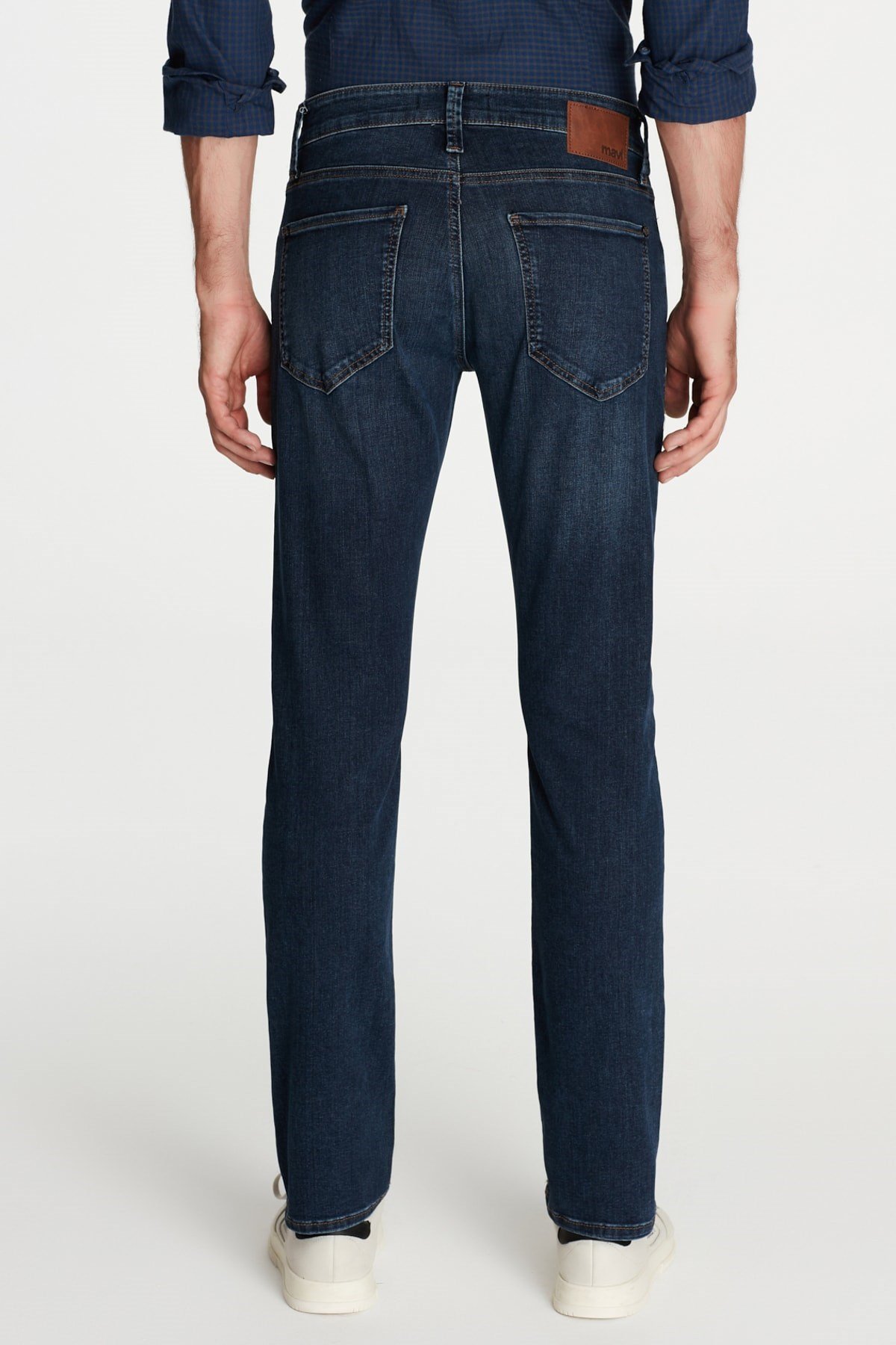 0035130766NEBIMV3NEBIMV3|0035130766|STDMAVİ MARCUS Dark Brushed Comfort-STD