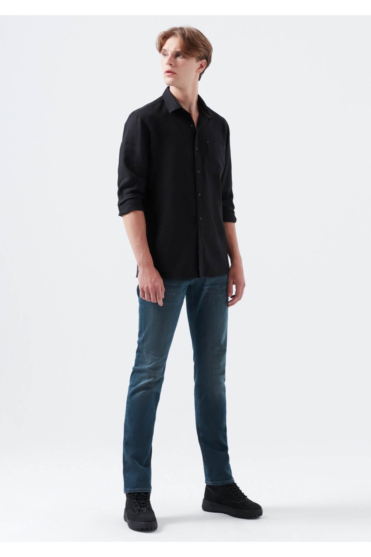 0035129616Mavi Marcus Foggy Shaded Black Erkek Pantolon