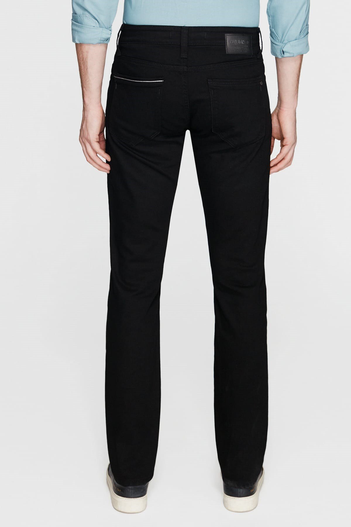 0035121320NEBIMV3NEBIMV3|0035121320|R000MAVİ MARCUS Smoke MAVI BLACK-STD