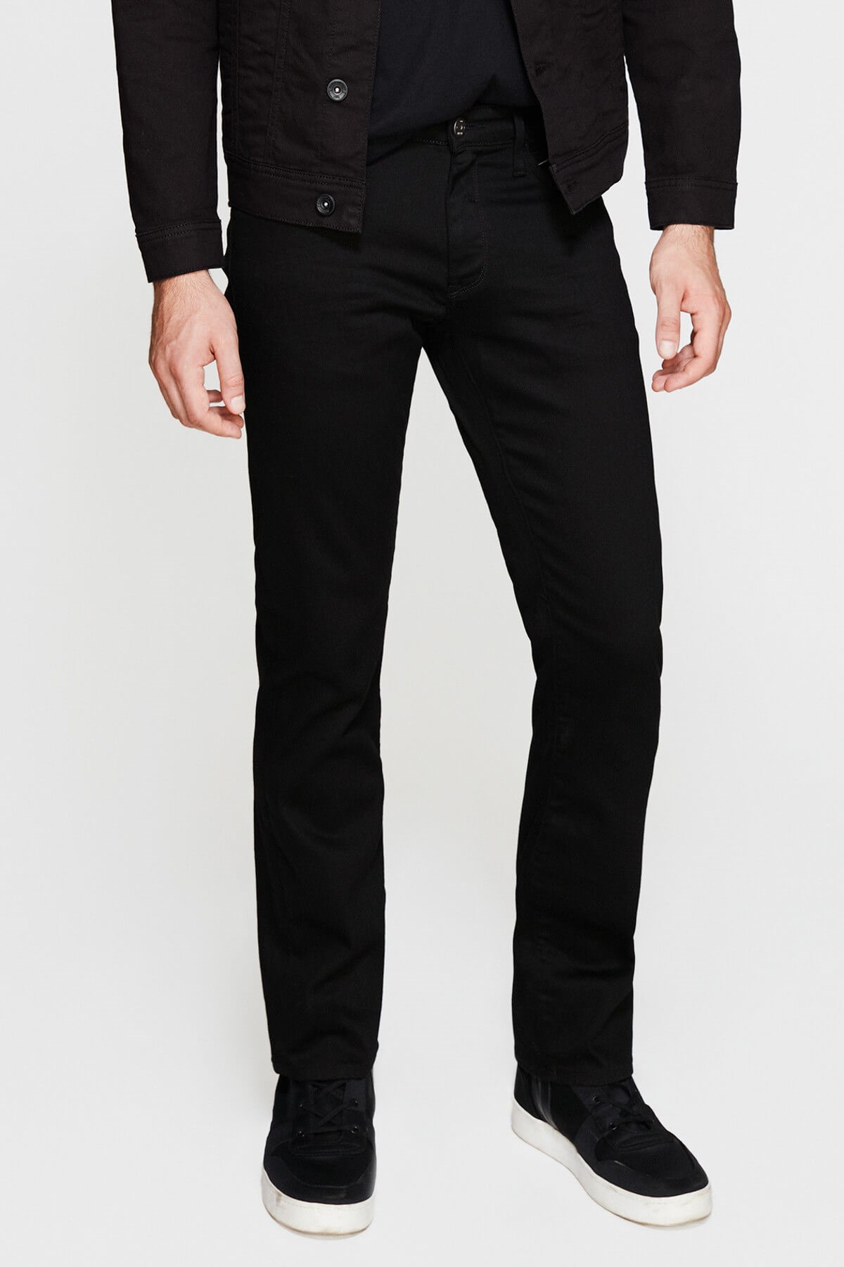 0037826974NEBIMV3NEBIMV3|0037826974|STDMAVİ MARTIN Black Coated Mavi Black-STD