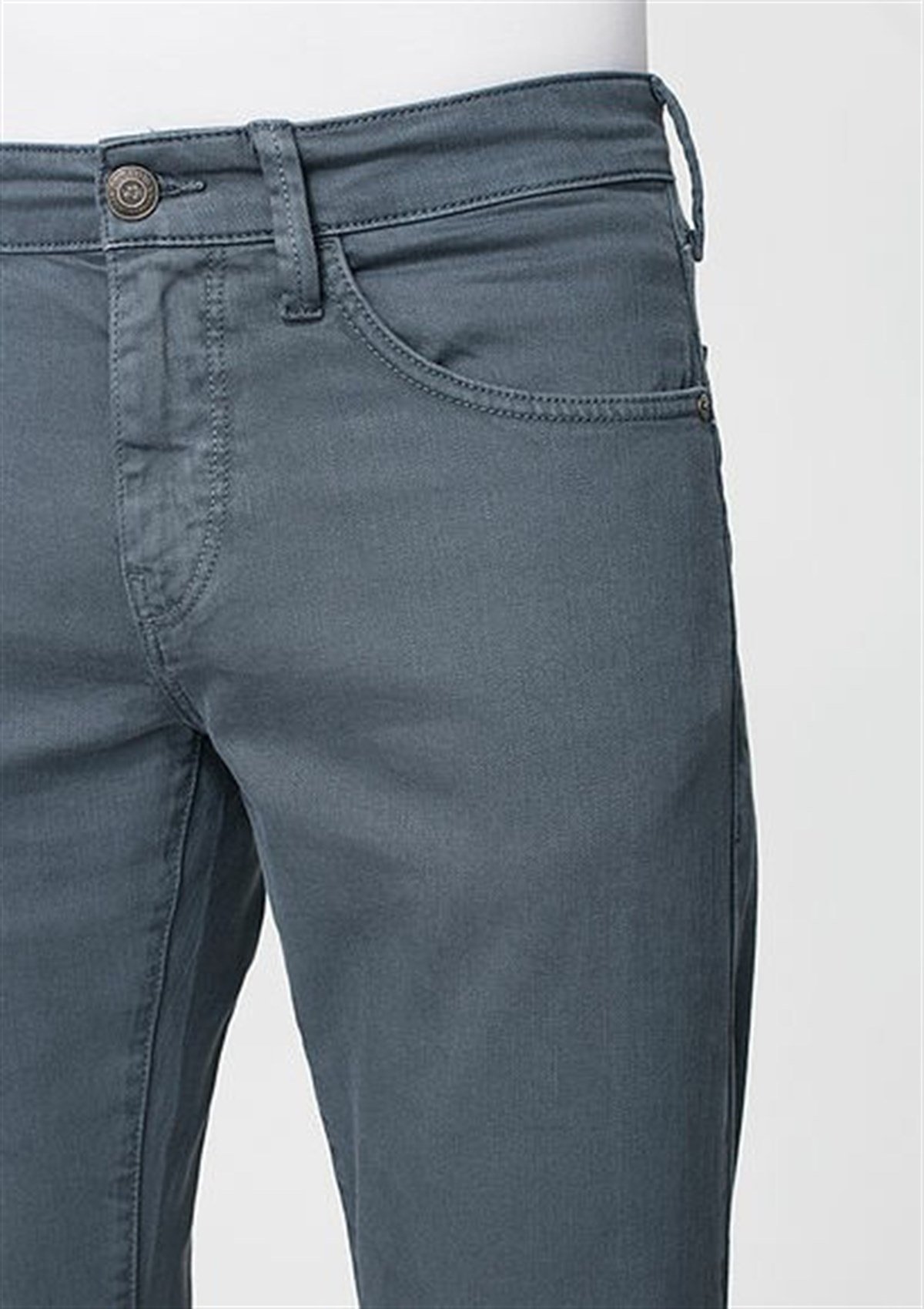 0037824529Mavi Martin Dark Slate Comfort