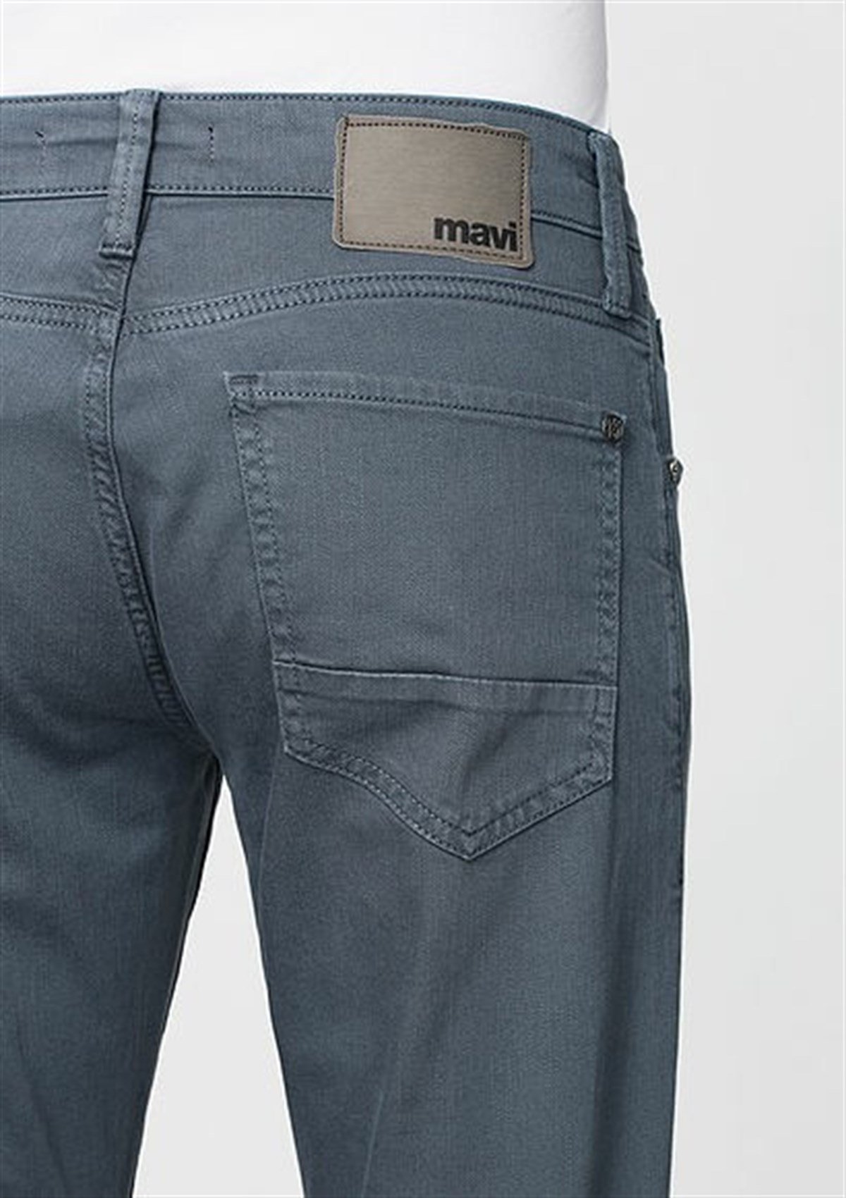 0037824529Mavi Martin Dark Slate Comfort