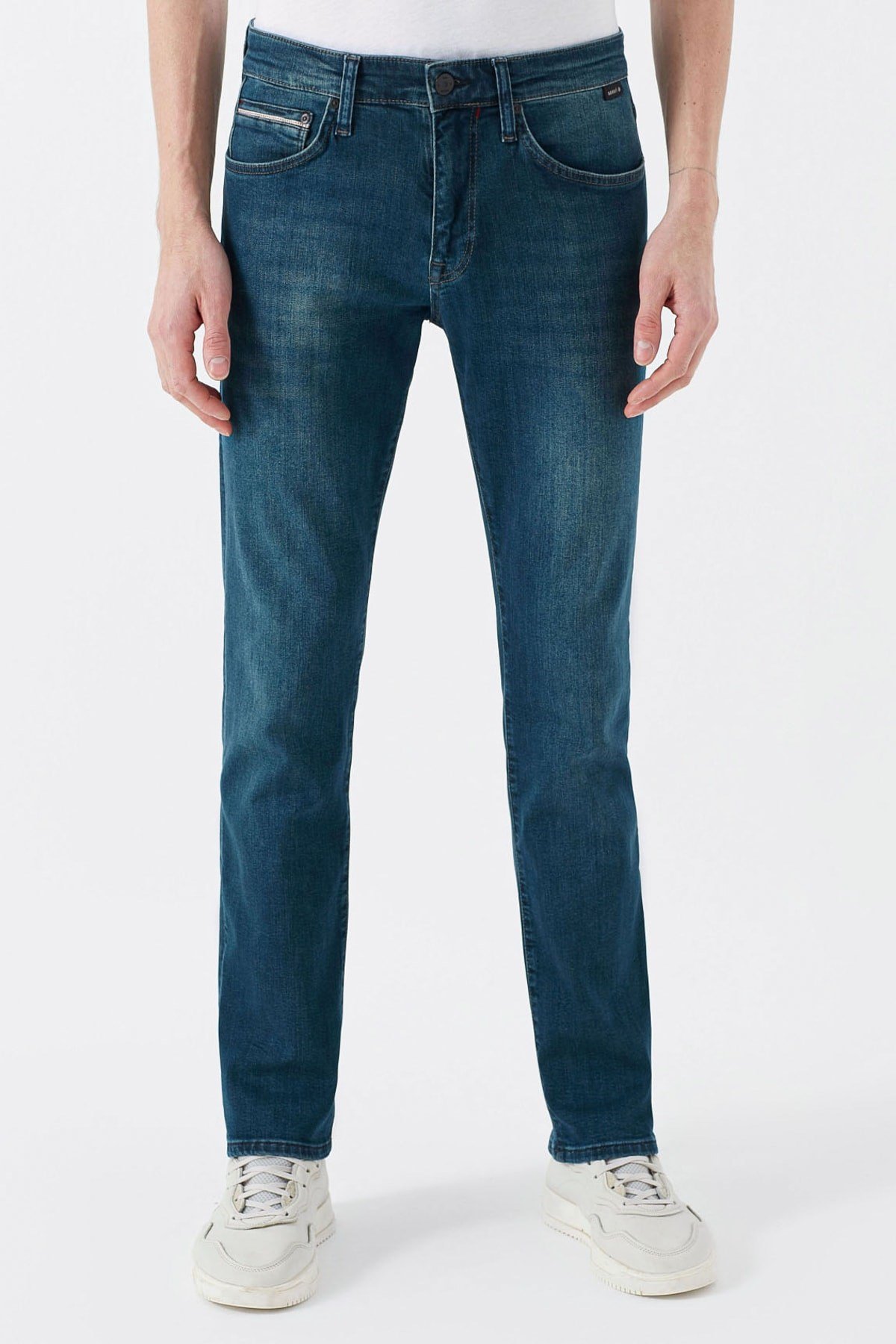 0037830619NEBIMV3NEBIMV3|0037830619|STDMAVİ MARTIN Deep Shaded Mavi Premium ERKEK PANTOLON 0037830619-STD