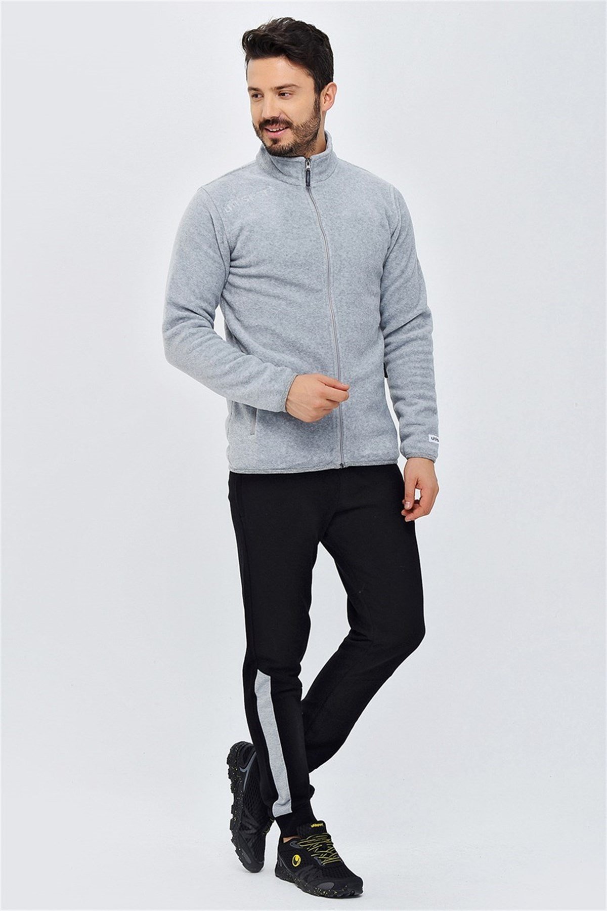 12.10.011.004.093.005Polar Essential M