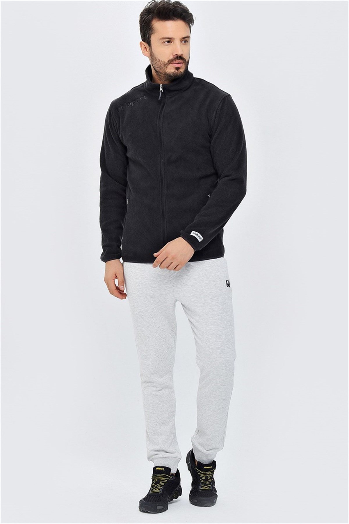 12.10.011.004.093.005Polar Essential M