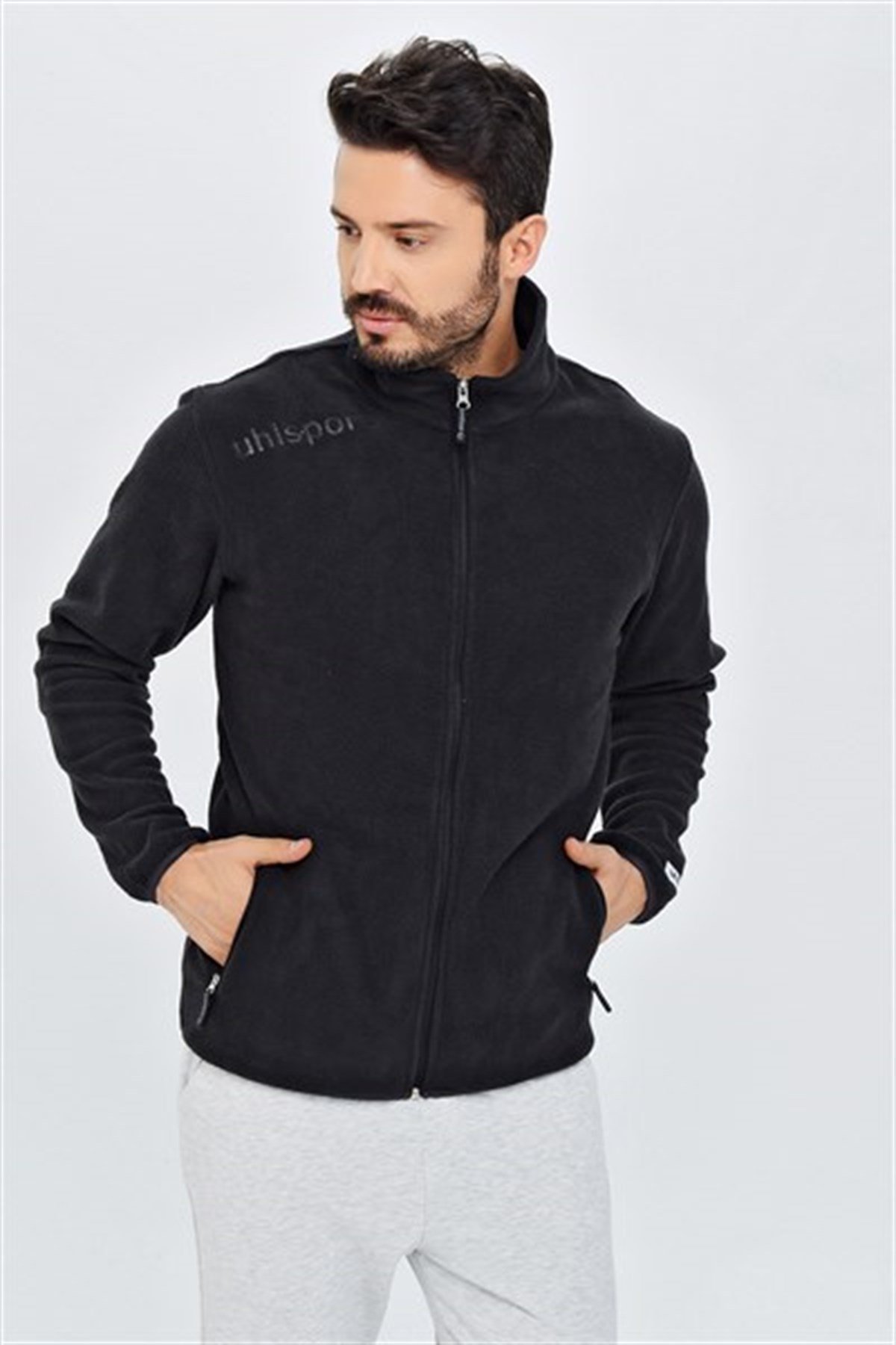 12.10.011.004.093.005Polar Essential M