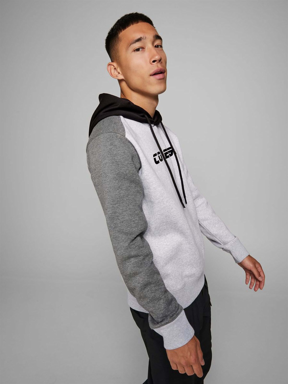 12175301Jack & Jones Jcoasher Erkek Sweatshirt 12175301