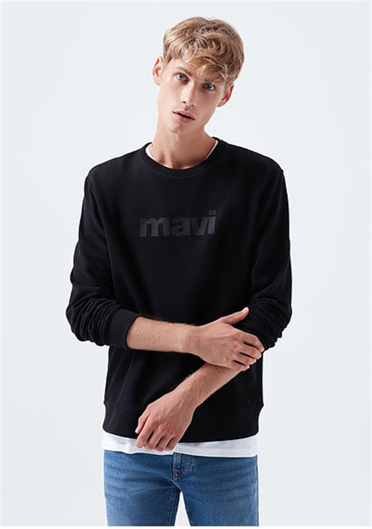 066303-900Mavi Baskılı Siyah Erkek Sweatshirt