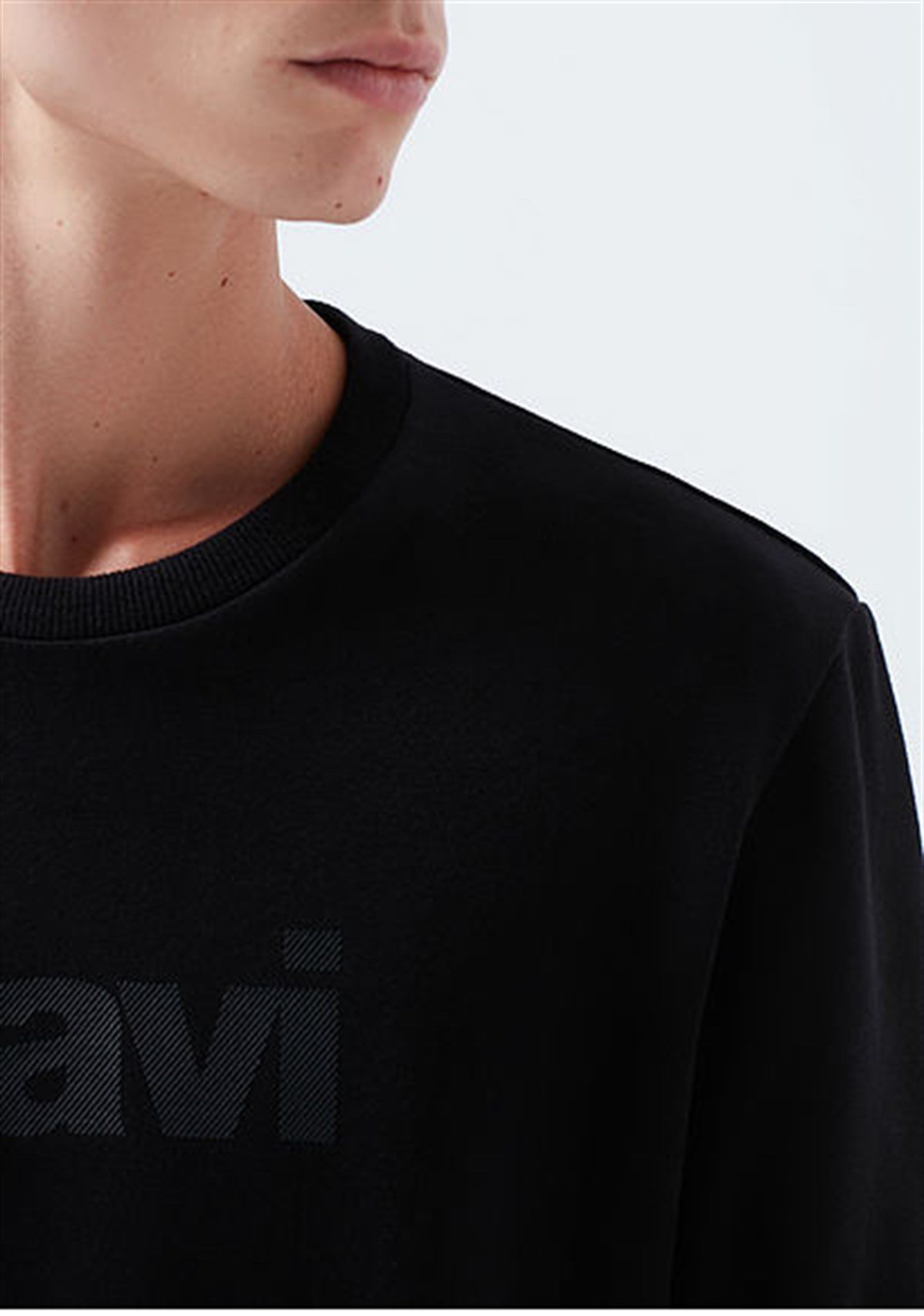066303-900Mavi Baskılı Siyah Erkek Sweatshirt