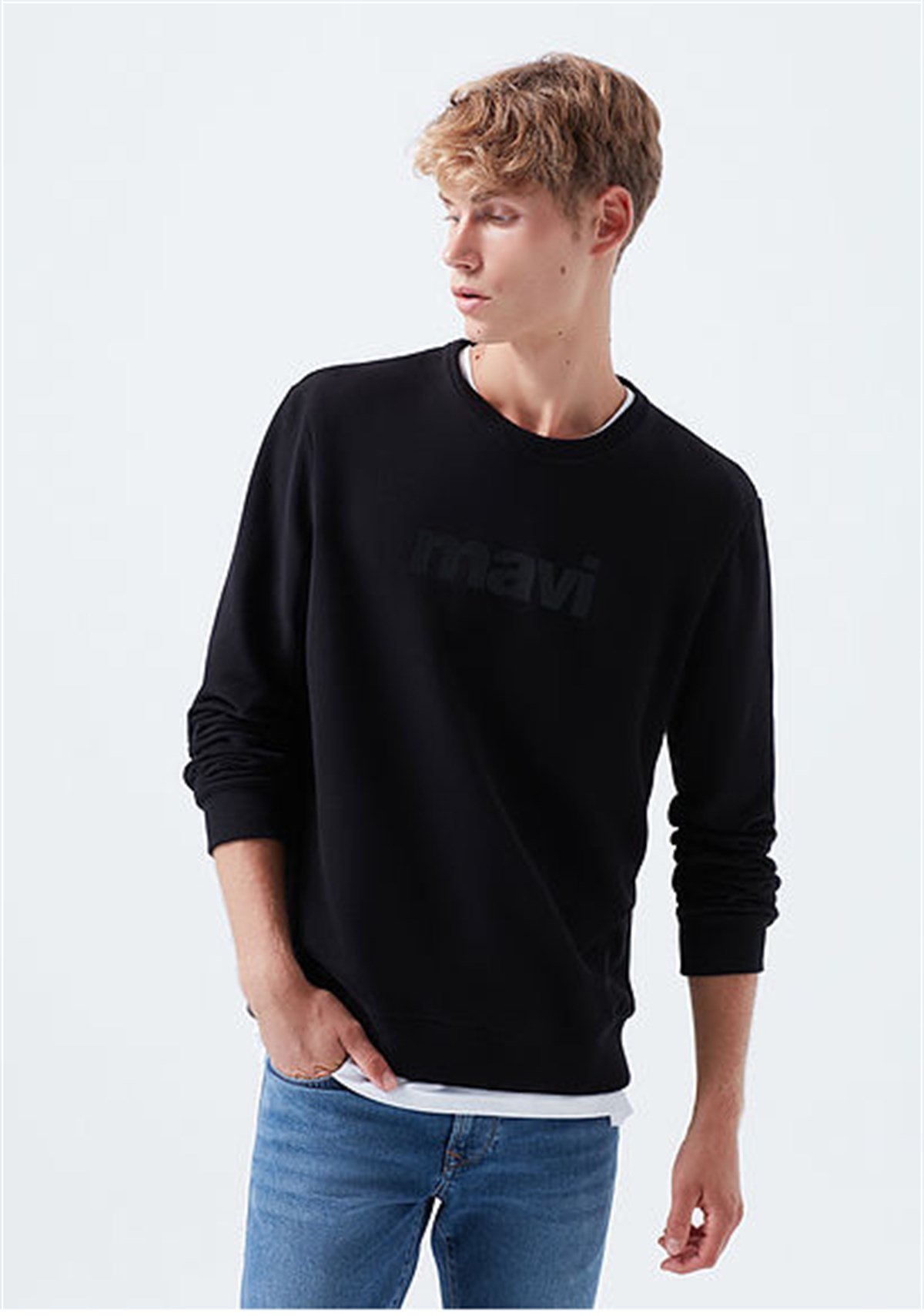 066303-900Mavi Baskılı Siyah Erkek Sweatshirt