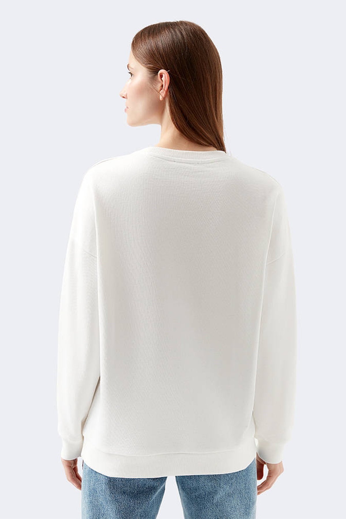 1600412-32158Mavi Kadın Kelebek Sweatshirt Kırık Beyaz