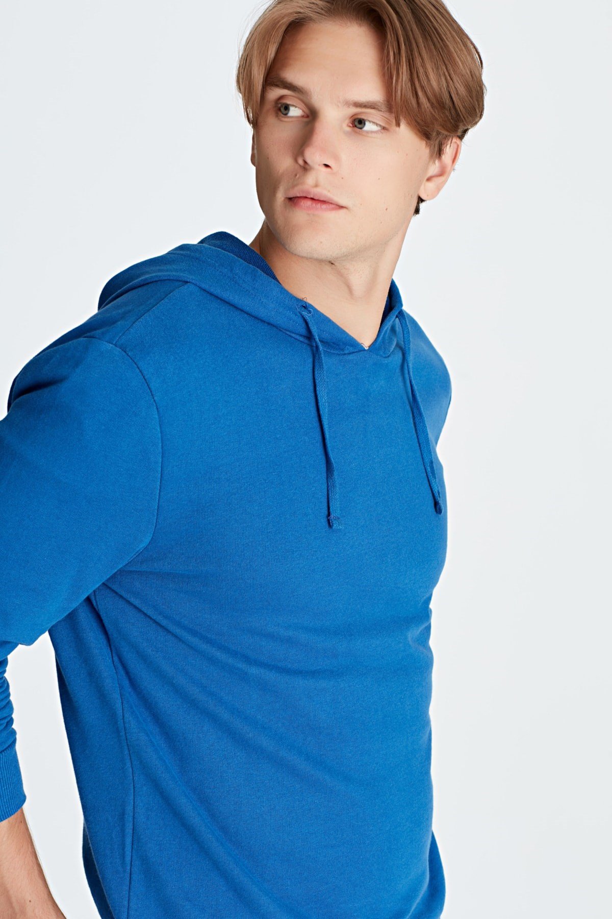 065779-29835NEBIMV3NEBIMV3|065779-29835|R000MAVİ KAPÜŞONLU SWEATSHIRT saks mavi-STD