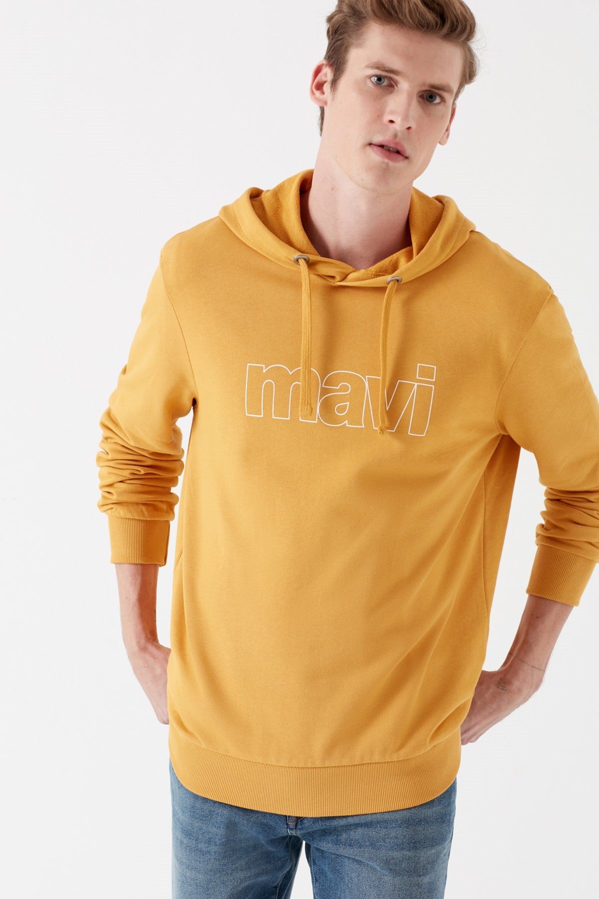 065606-30719NEBIMV3NEBIMV3|065606-30719|STDMAVİ LOGO KAPİŞONLU SWEATSHIRT hardal ERKEK SWEATSHIRT-STD