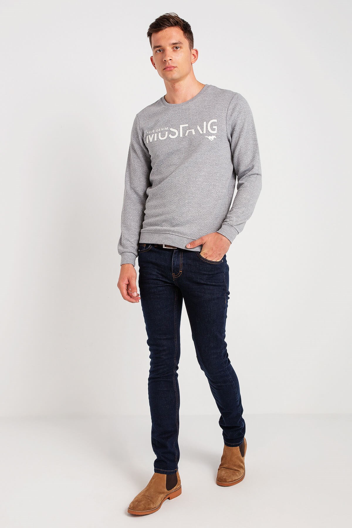 04-M00105-160NEBIMV3NEBIMV3|04-M00105-160|E88MUSTANG ERKEK KABARTMA BASKILI SWEATSHIRT-Açık Gri
