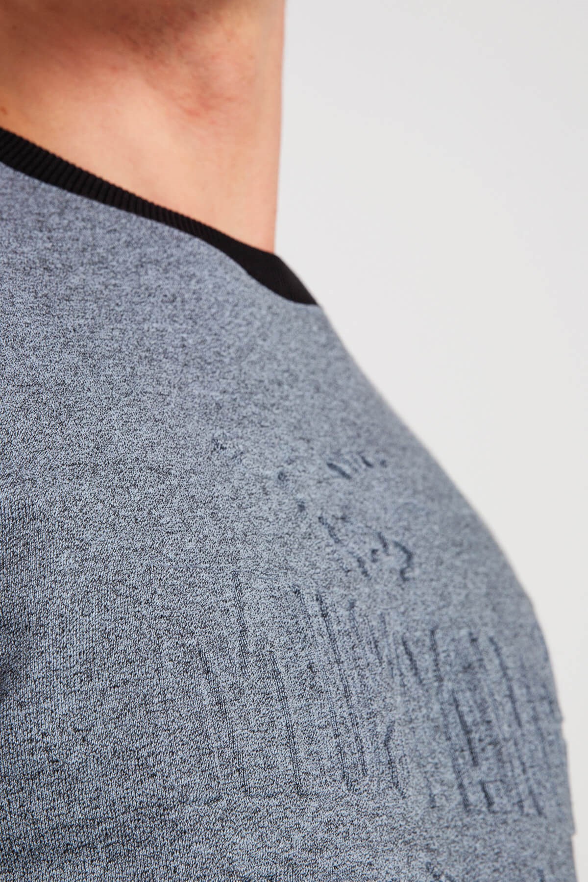 04-M00118-615NEBIMV3NEBIMV3|04-M00118-615|G84MUSTANG ERKEK KABARTMA BASKILI SWEATSHIRT-Açık Mavi