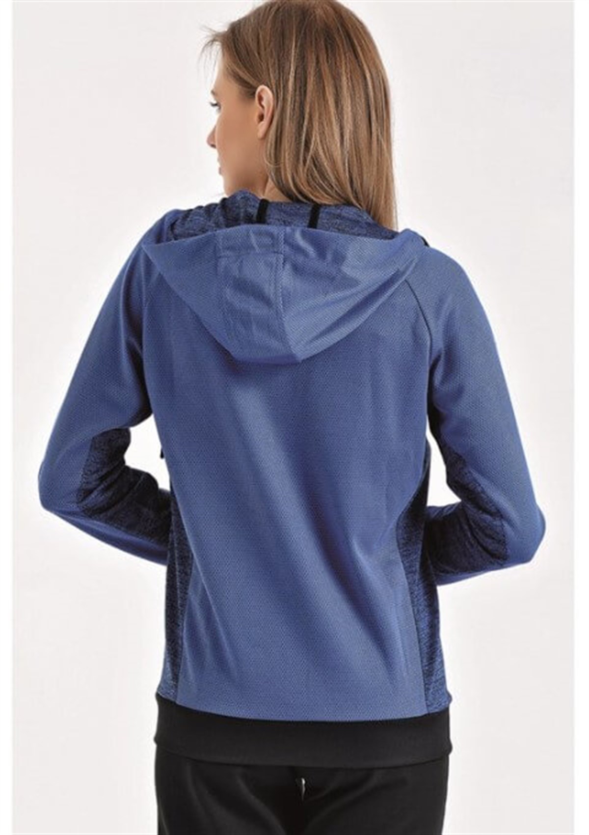 12.10.011.004.093.069Sweat Poly. Kapşonlu Grey M