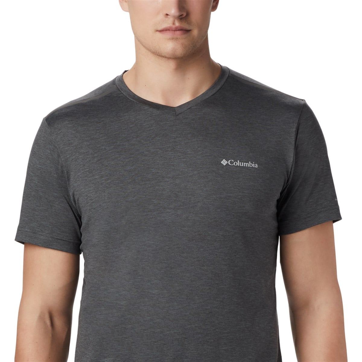 AM0652-011Columbia Tech Trail ll V Neck Erkek Kısa Kollu T-Shirt AM0652-011