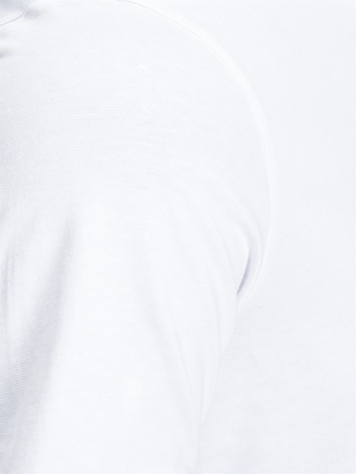 12127968NEBIMV3NEBIMV3|12127968|WhiteJACK & JONES JACPIMA BASIC TEE CREW NECK SS ERKEK T-SHIRT-White