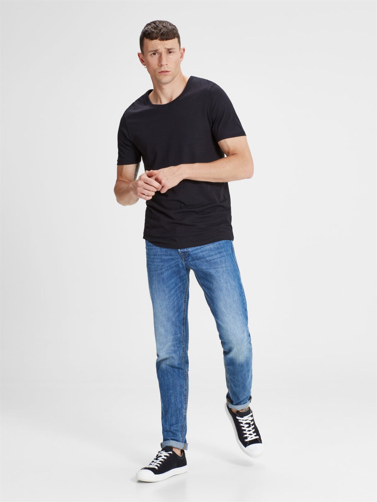 12127968NEBIMV3NEBIMV3|12127968|BlackJACK & JONES JACPIMA BASIC TEE CREW NECK SS ERKEK T-SHIRT-Black Denim